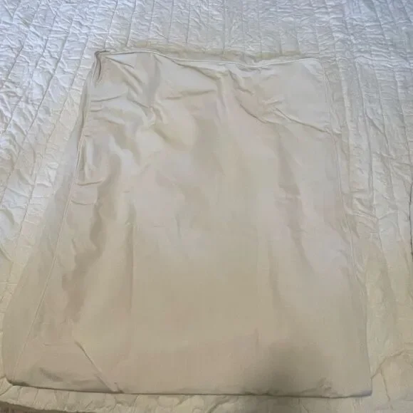 Pottery Barn Torrey Square Arm Outdoor Sofa Cushion Cover (86") - Picture 5 of 12